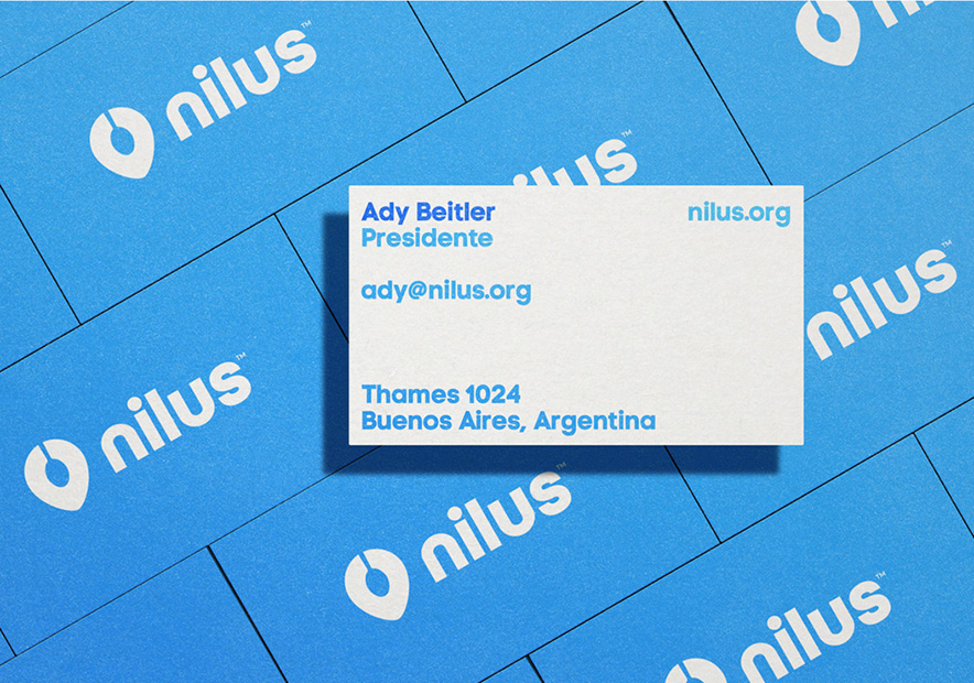 藍色的名片設計.jpg 藍色的名片設計.jpg