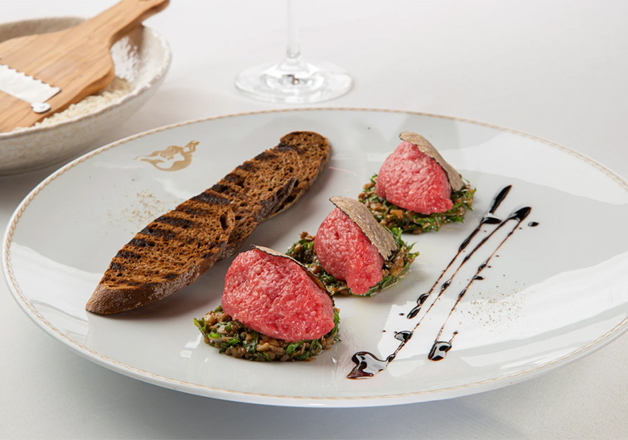 餐盤上的女神logo.jpg 餐盤上的女神logo.jpg