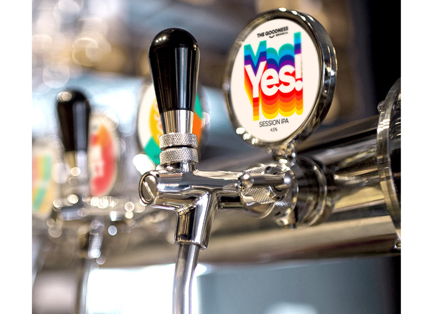 啤酒桶上的水龍頭logo展示.jpg 啤酒桶上的水龍頭logo展示.jpg